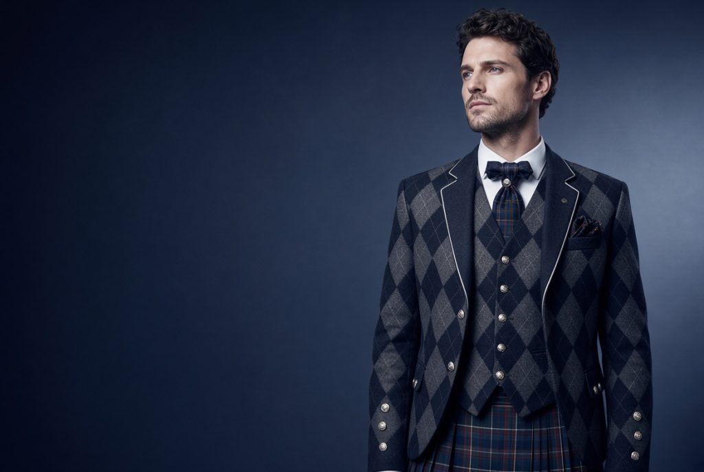 Scottish Kilt Women: UK Tartan Fit & Outfit Guide